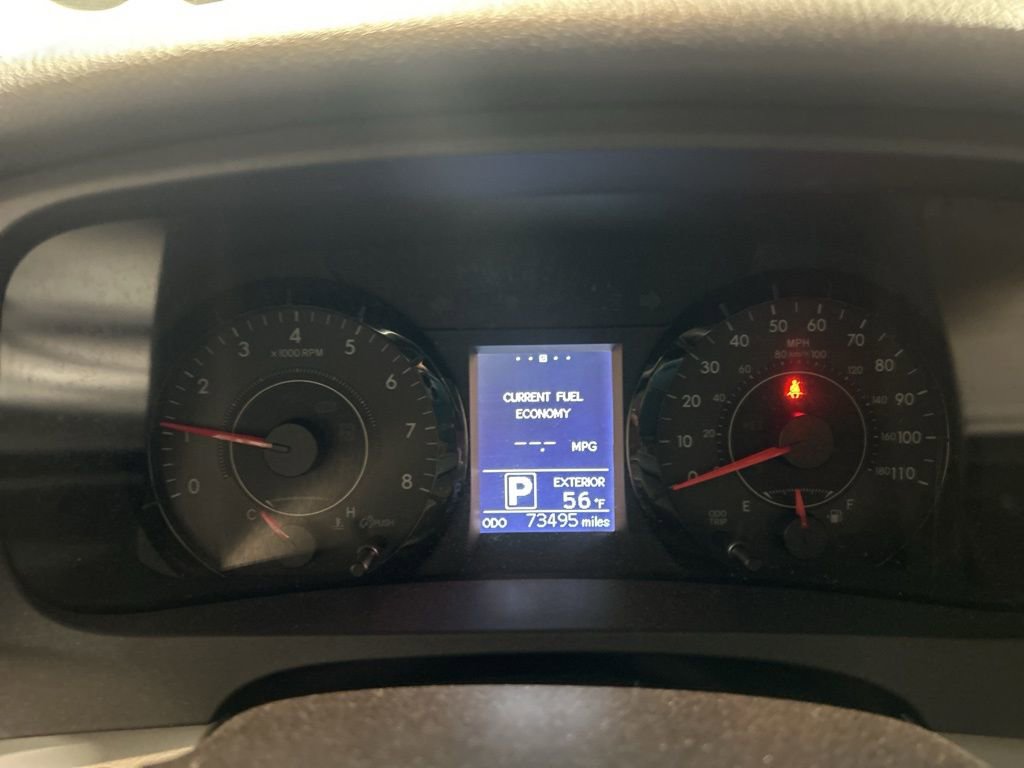 Used 2017 Toyota Sienna LE image 32