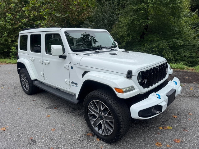 Used 2024 Jeep Wrangler High Altitude AWD/4WD image 4