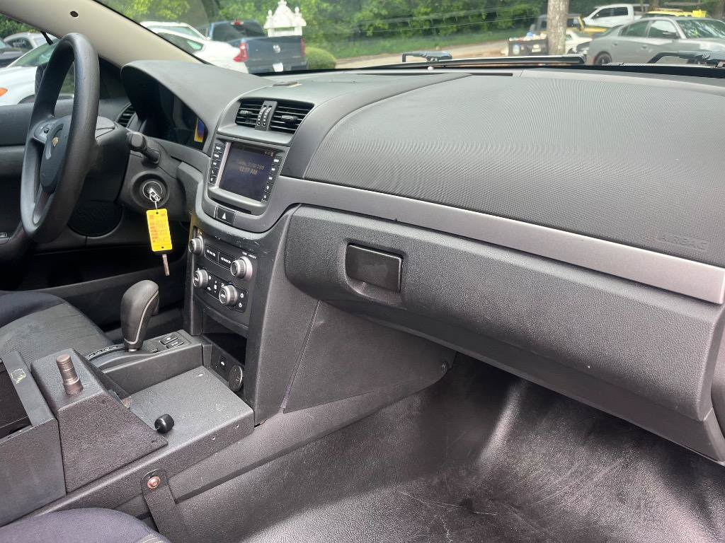 Used 2012 Chevrolet Caprice RWD image 31