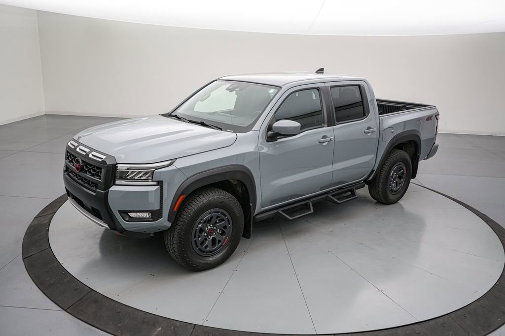 Used 2025 Nissan Frontier PRO-4X AWD/4WD image 10