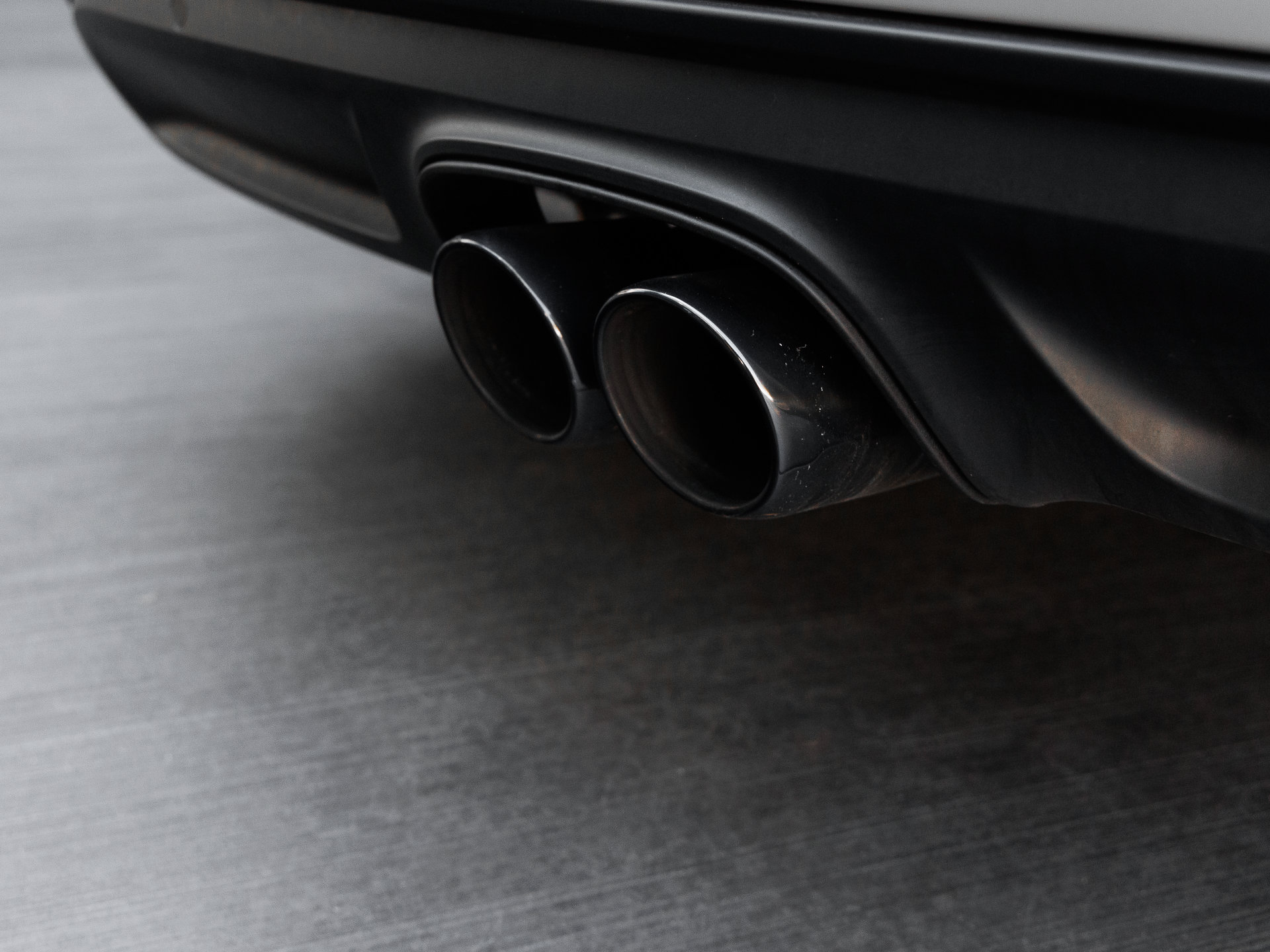 Certified 2025 Porsche 718 Cayman RWD image 29