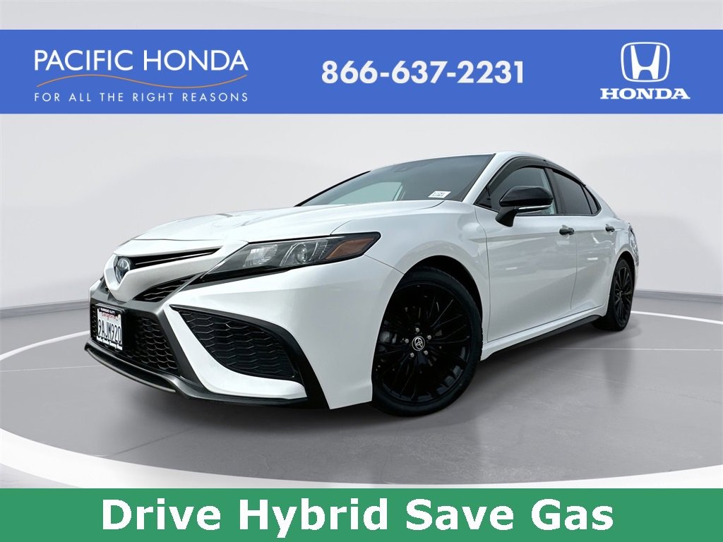 Used 2022 Toyota Camry SE