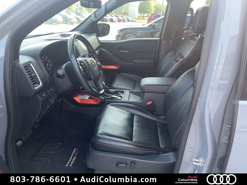 Used 2023 Nissan Frontier PRO-4X w/ Pro-4X Premium Package AWD/4WD image 5