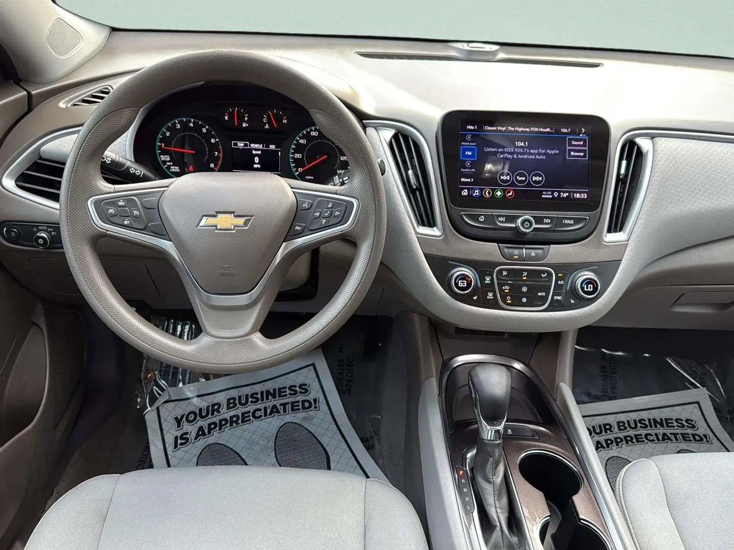 Used 2022 Chevrolet Malibu LT image 28