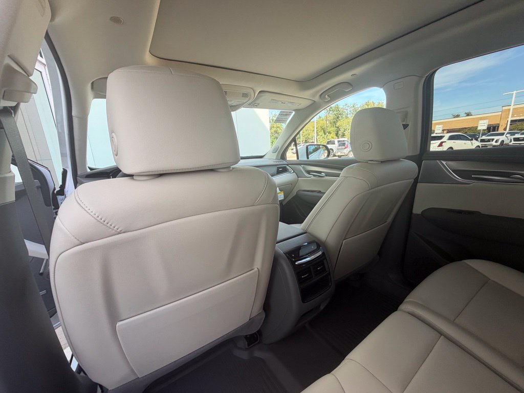 New 2026 Cadillac XT5 Premium Luxury w/ Driver Assist Package FWD image 19