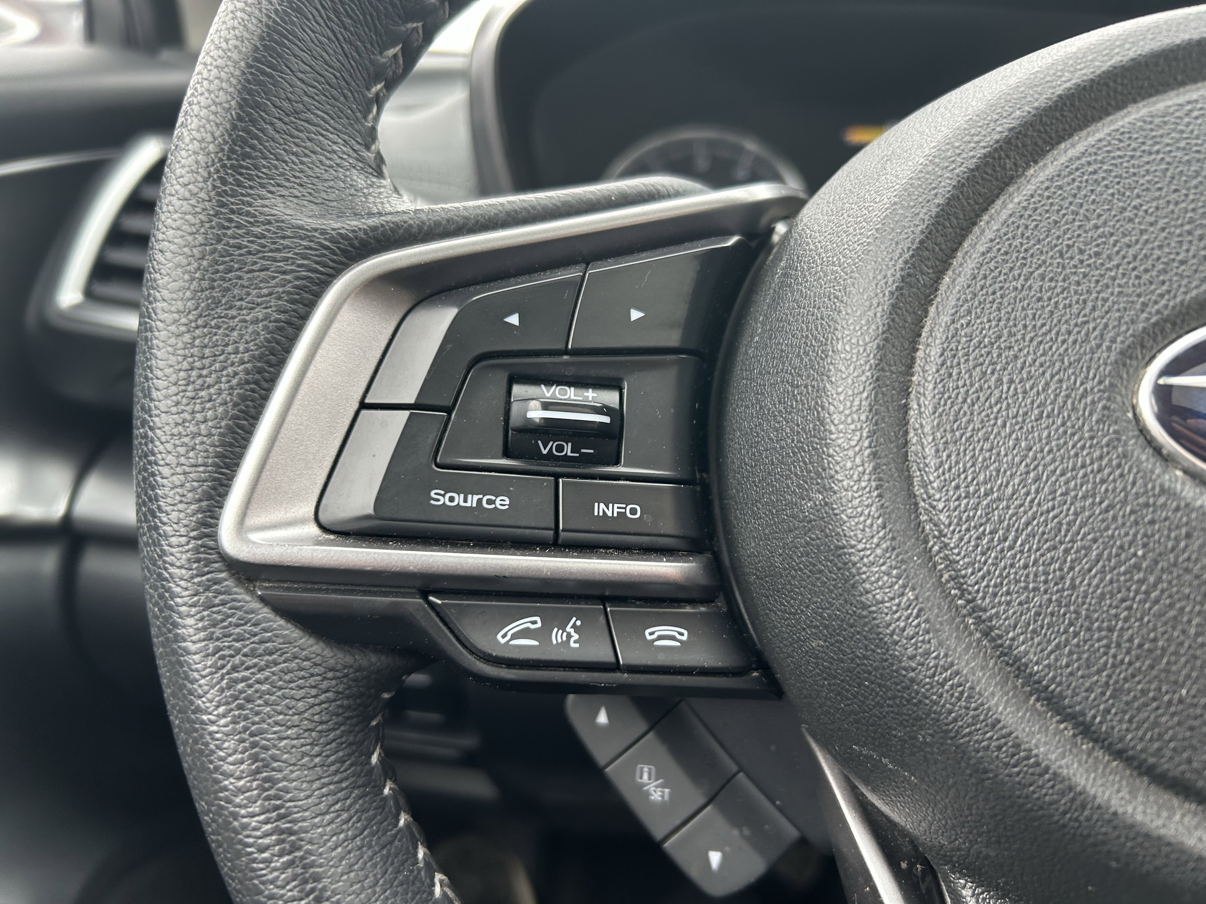 Used 2020 Subaru Impreza 2.0i Limited image 20