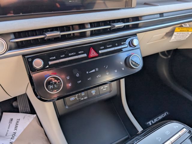 New 2026 Hyundai Tucson Limited AWD/4WD image 24