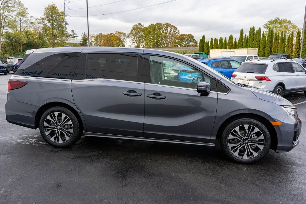 New 2026 Honda Odyssey Elite image 5