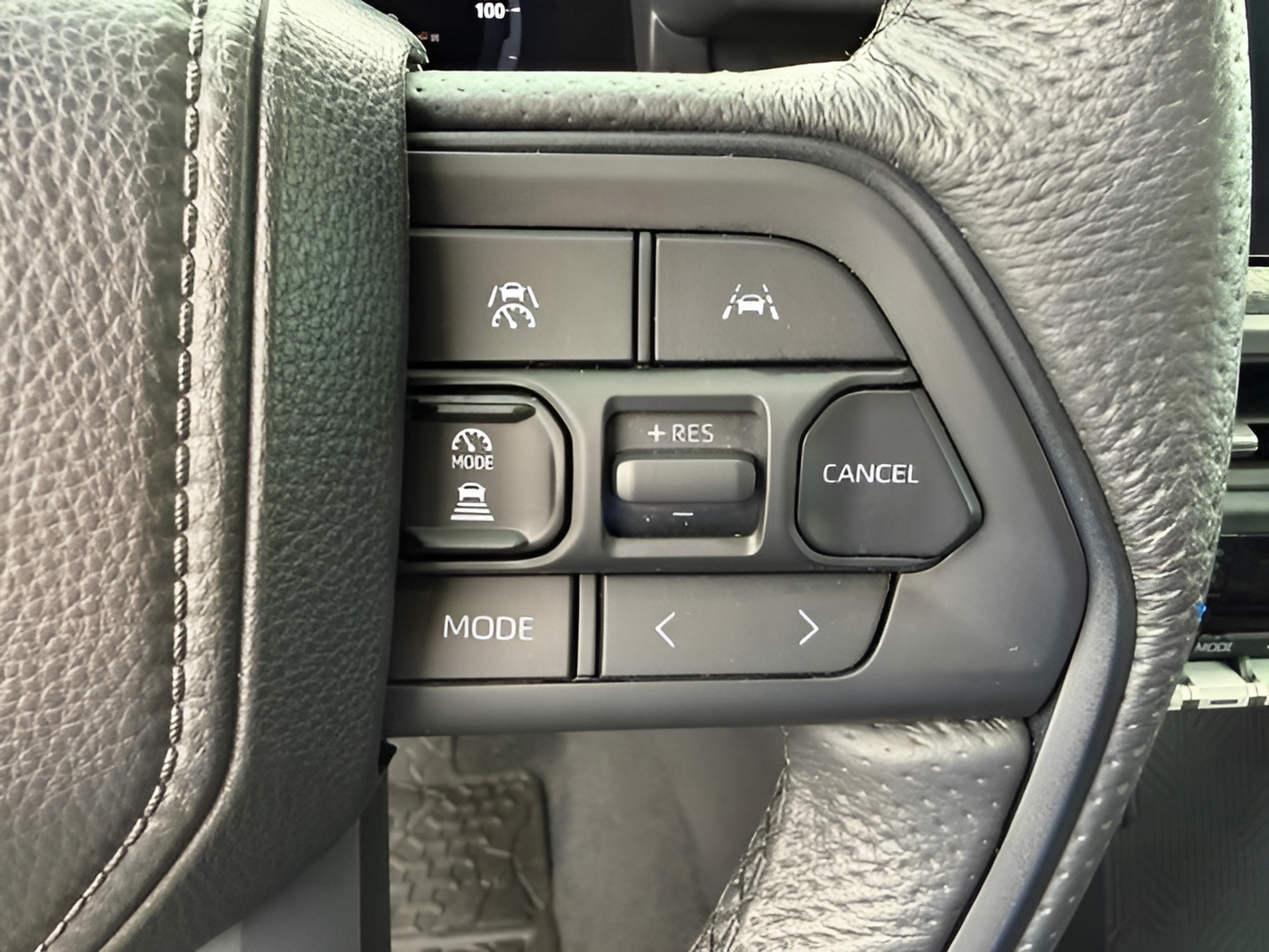 Used 2025 Toyota Tacoma TRD Pro AWD/4WD image 21