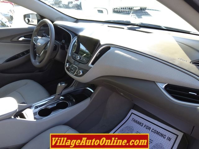 Used 2020 Chevrolet Malibu LS w/ Driver Confidence Package II image 28