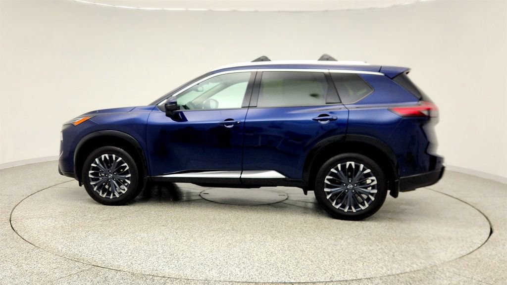 Used 2025 Nissan Rogue Platinum w/ Platinum Premium Package image 8