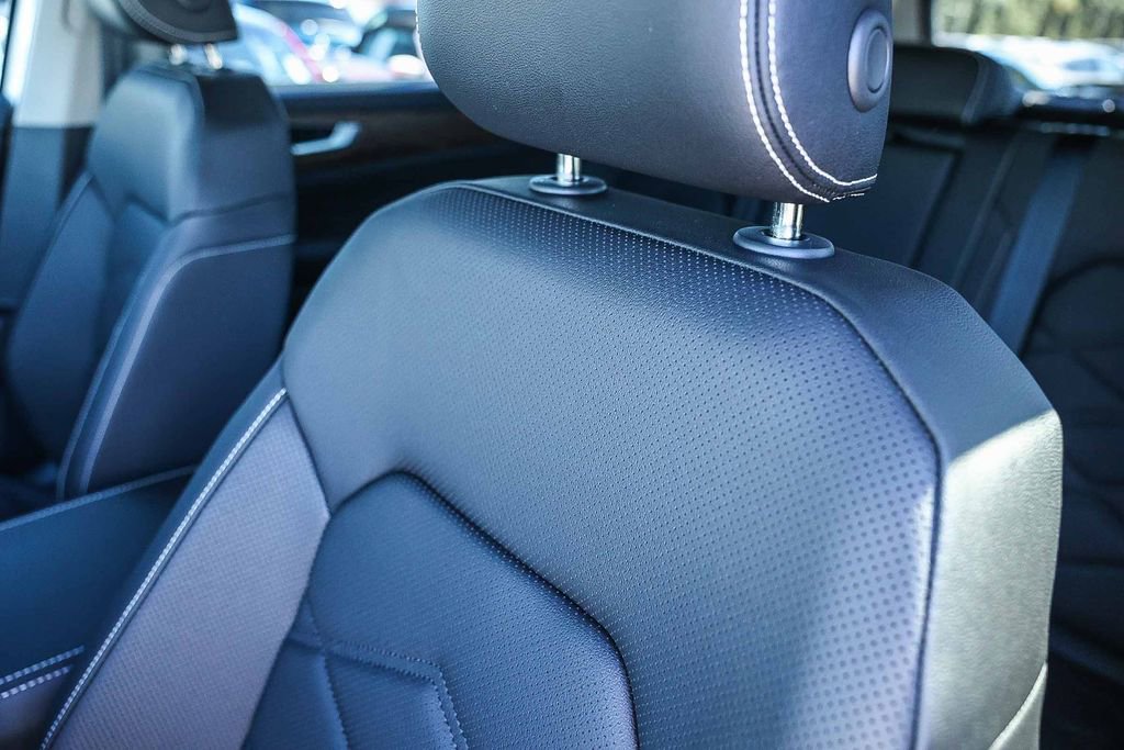 New 2026 Volkswagen Atlas SE image 40