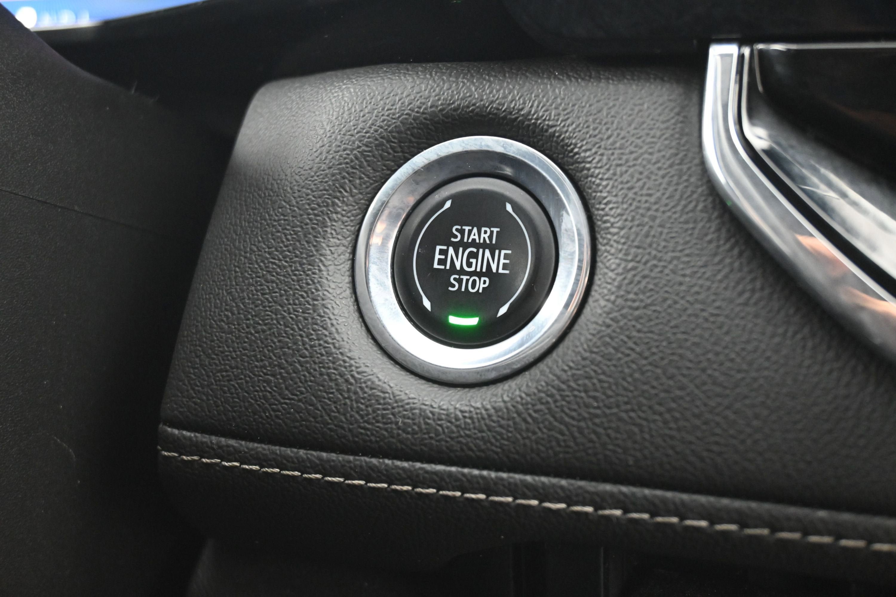 Used 2023 Chevrolet Colorado LT w/ LT Convenience Package III AWD/4WD image 18