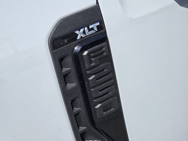 New 2026 Ford F250 XLT w/ XLT Premium Package AWD/4WD image 7