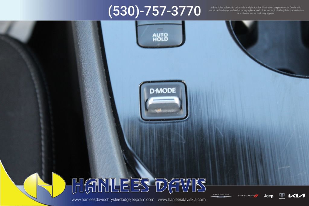 Used 2023 Nissan Rogue SV image 20