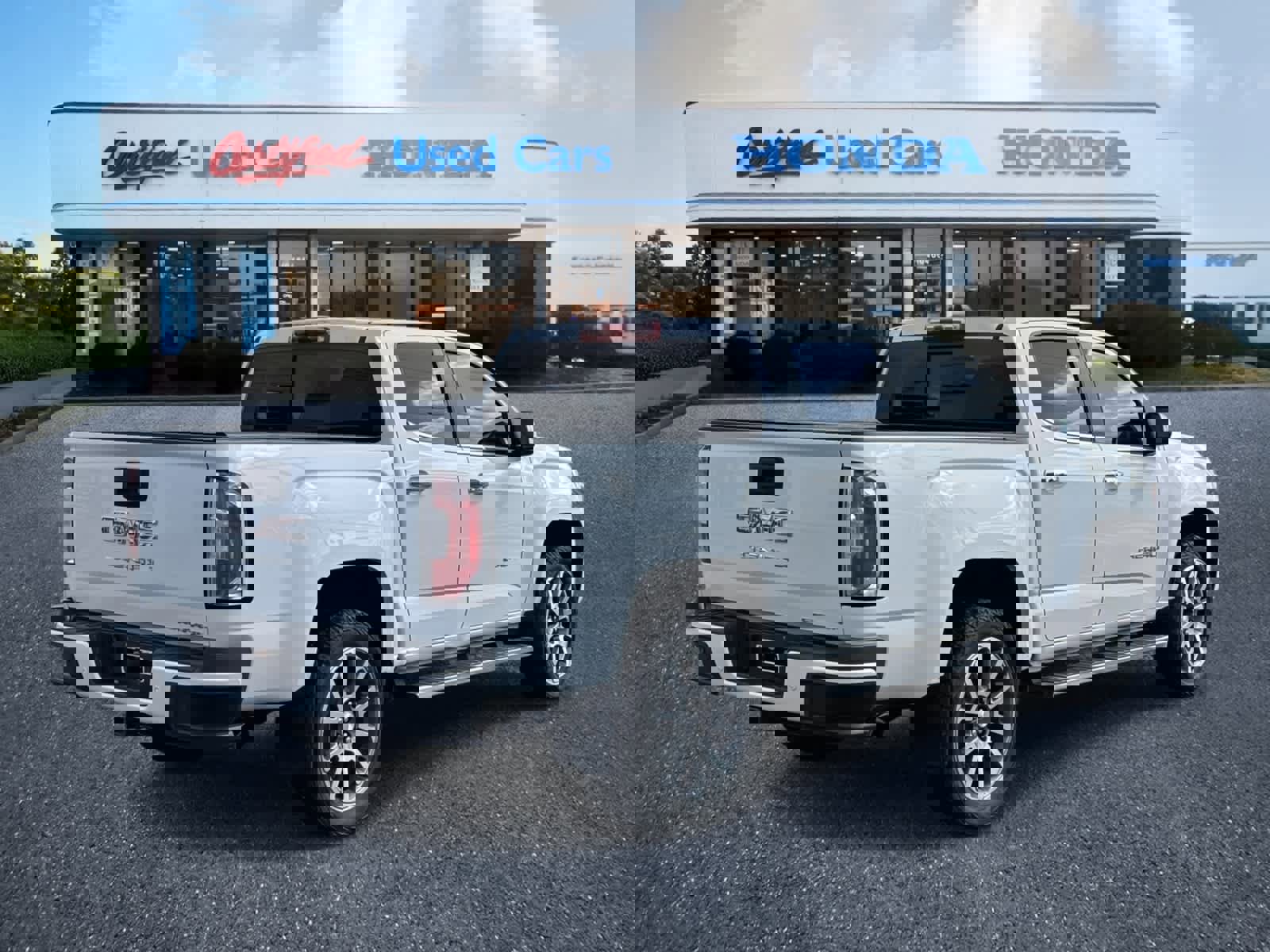 Used 2021 GMC Canyon Denali image 5