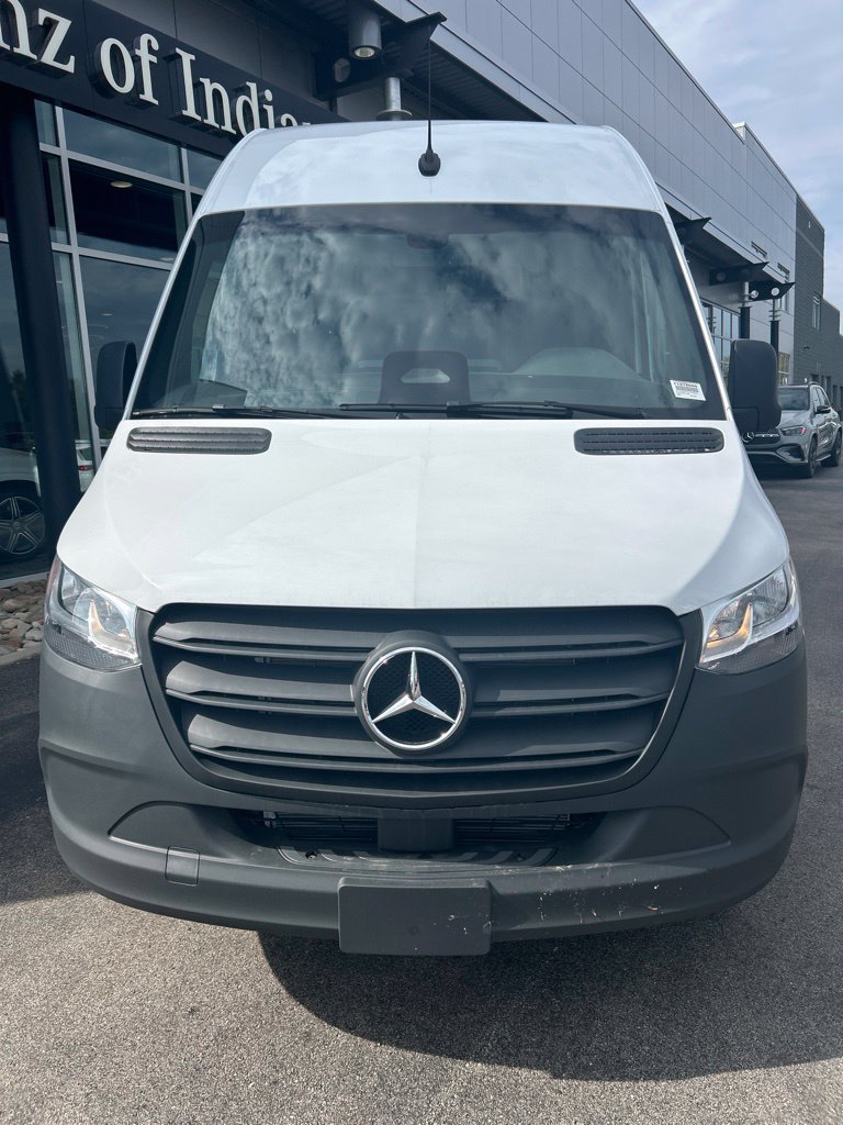 New 2026 Mercedes-Benz Sprinter 2500 image 2