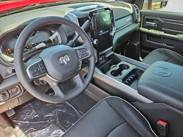 New 2026 RAM 2500 Laramie w/ Sport Appearance Package AWD/4WD image 3
