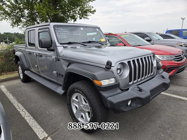 Used 2020 Jeep Gladiator Sport w/ Quick Order Package 24S AWD/4WD image 10