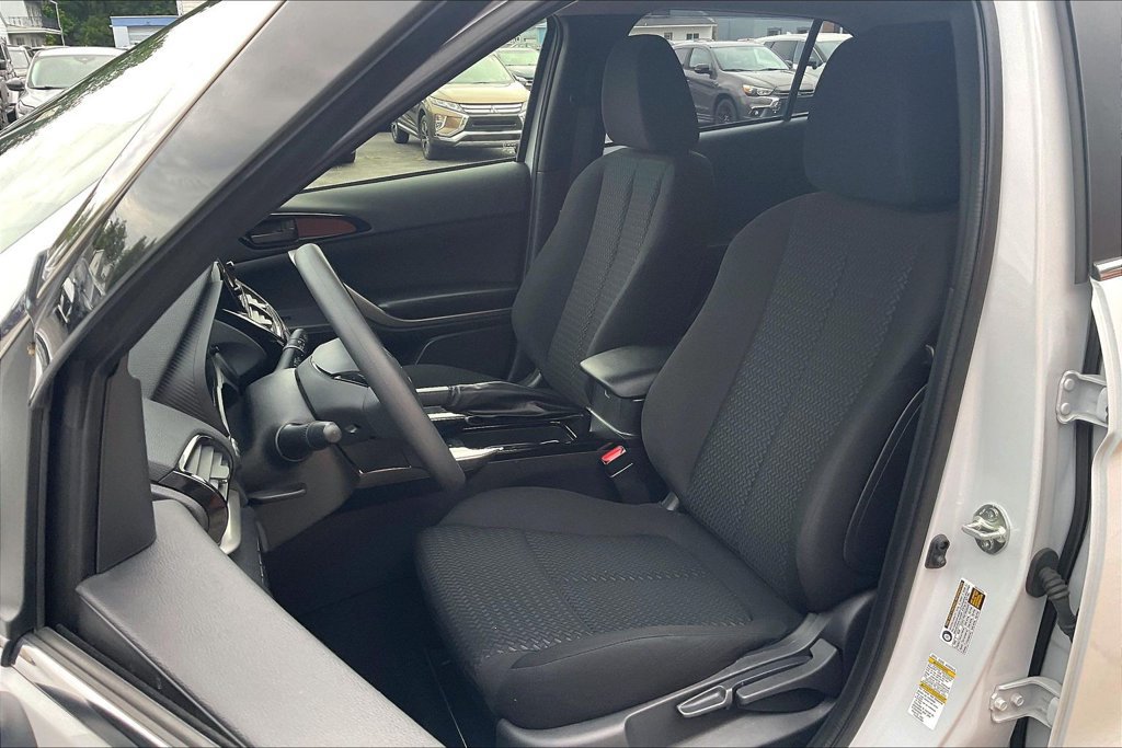 Used 2024 Mitsubishi Eclipse Cross ES AWD/4WD image 24
