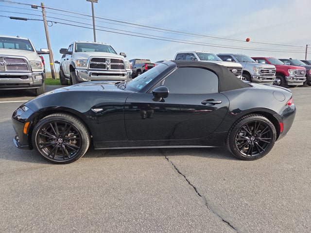 Used 2024 MAZDA MX-5 Miata Club RWD image 3
