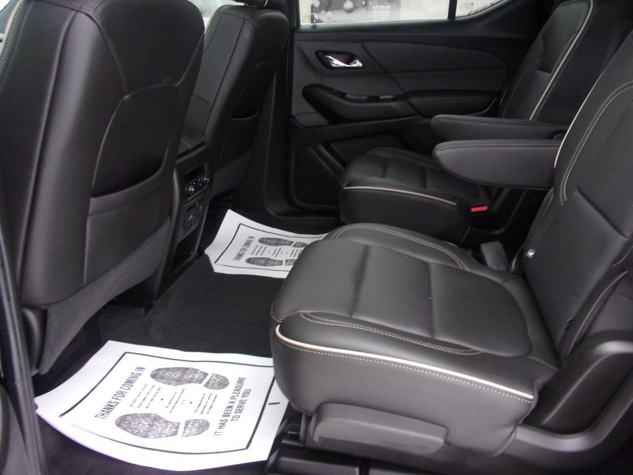 Used 2023 Chevrolet Traverse Premier image 15