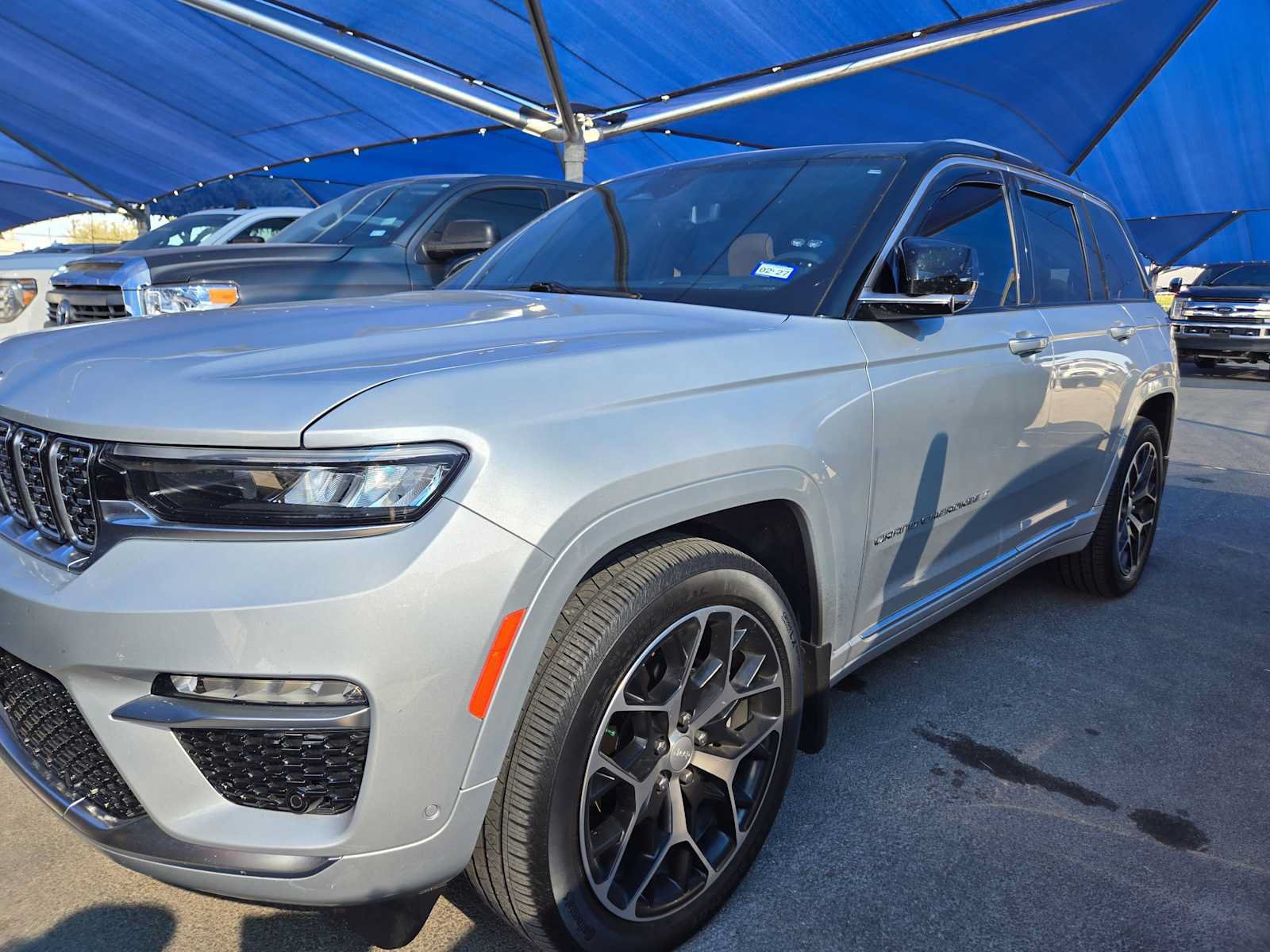 Used 2023 Jeep Grand Cherokee Summit