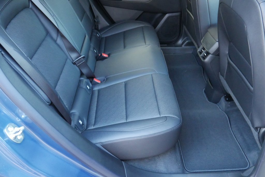 New 2026 Chevrolet Equinox LT image 24