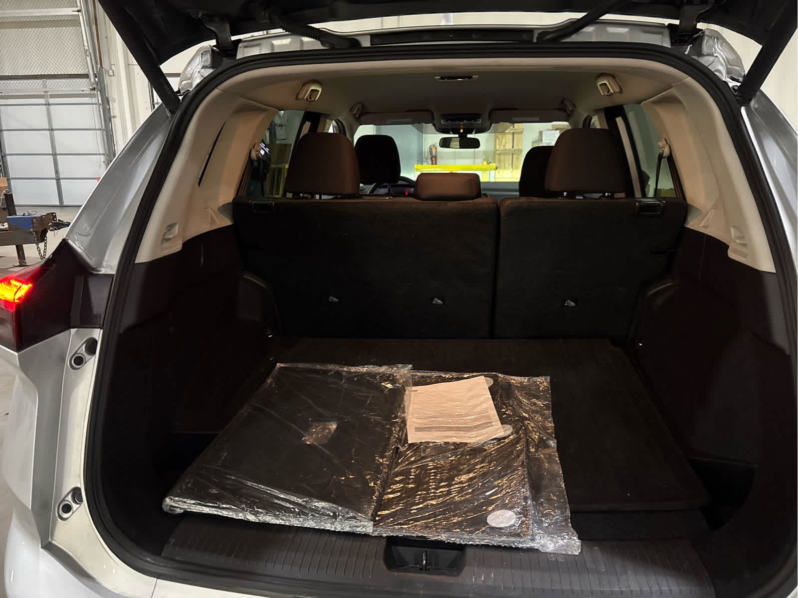 Used 2025 Nissan Rogue SV AWD/4WD image 7