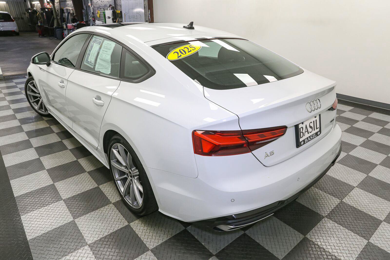 Used 2025 Audi A5 2.0T Premium Plus AWD/4WD image 11