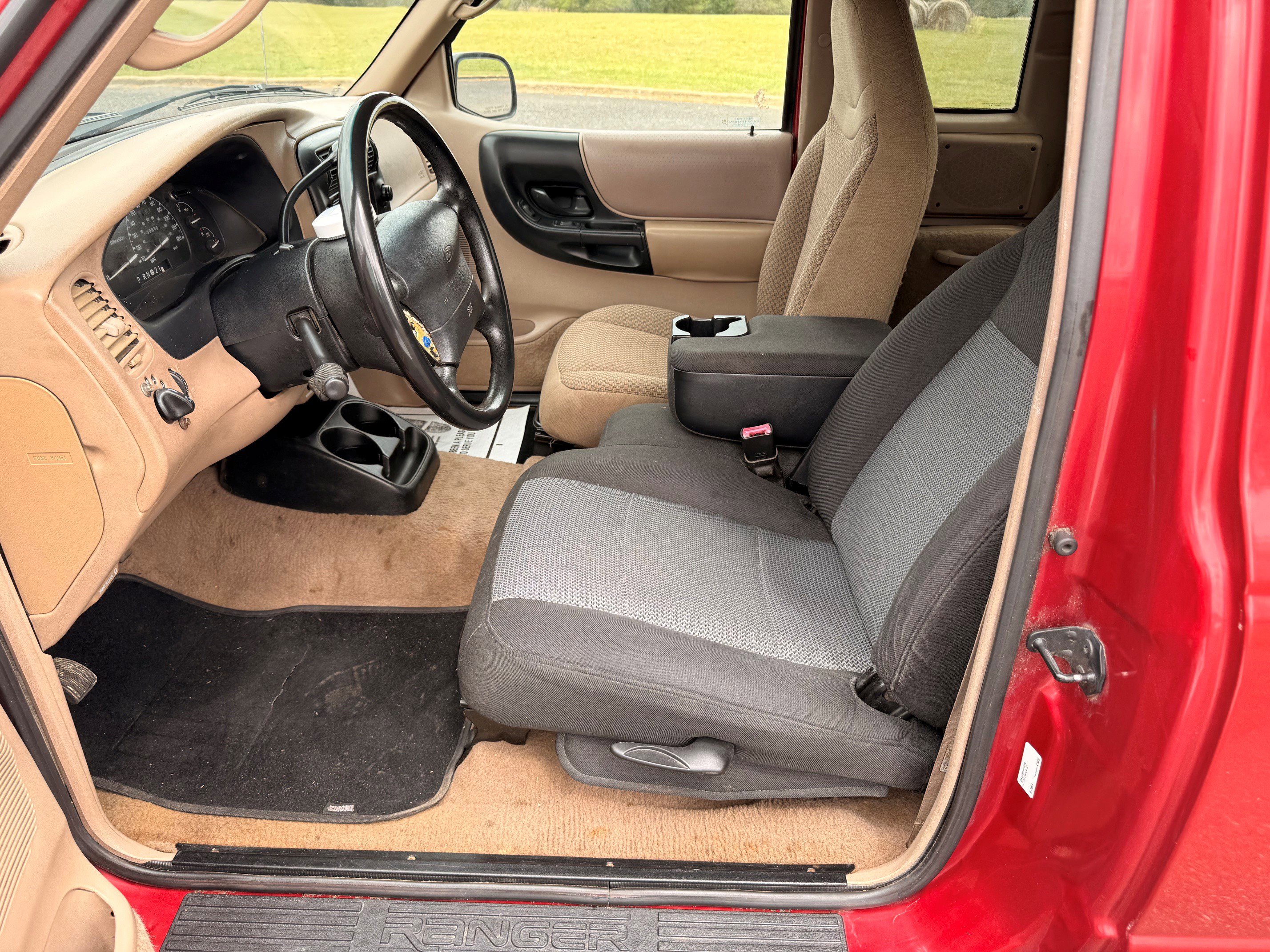 Used 1998 Ford Ranger XLT image 10