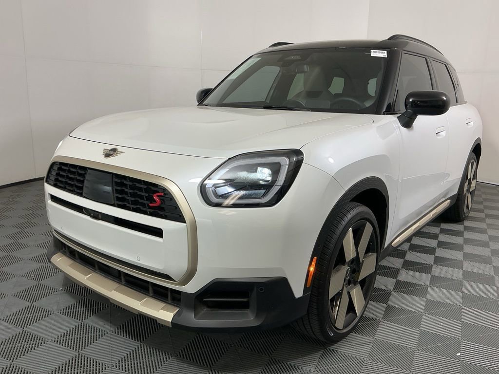 Certified 2025 MINI Cooper Countryman S AWD/4WD image 2