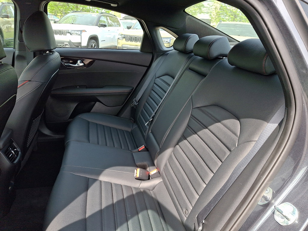 Used 2023 Kia Forte GT w/ GT2 Package FWD image 20