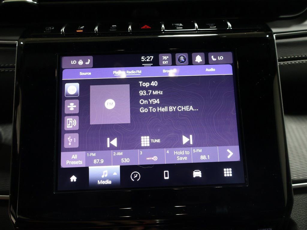 New 2025 Jeep Grand Cherokee Laredo w/ Luxury Tech Group I image 25