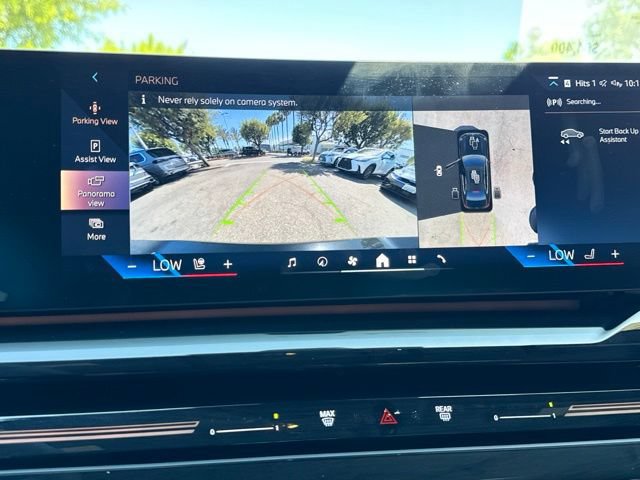 Used 2026 BMW 530i w/ Premium Package RWD image 29
