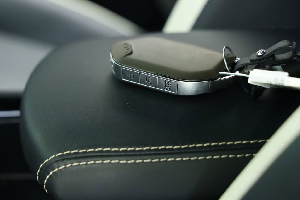 Used 2025 Kia K5 GT-Line image 35