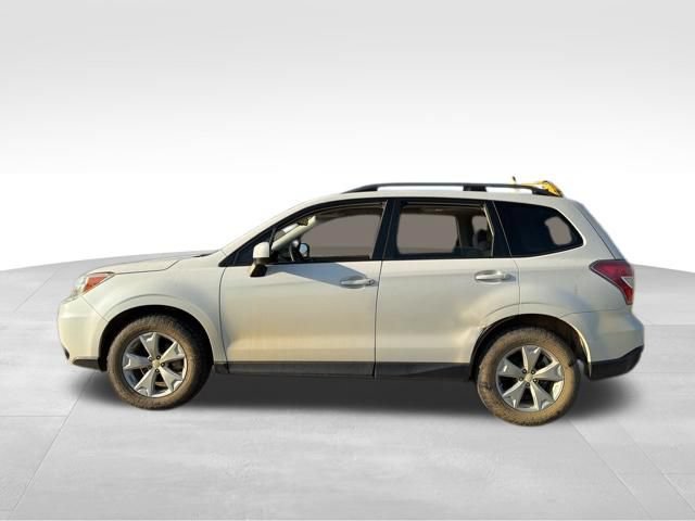 Used 2016 Subaru Forester 2.5i Premium AWD/4WD image 6