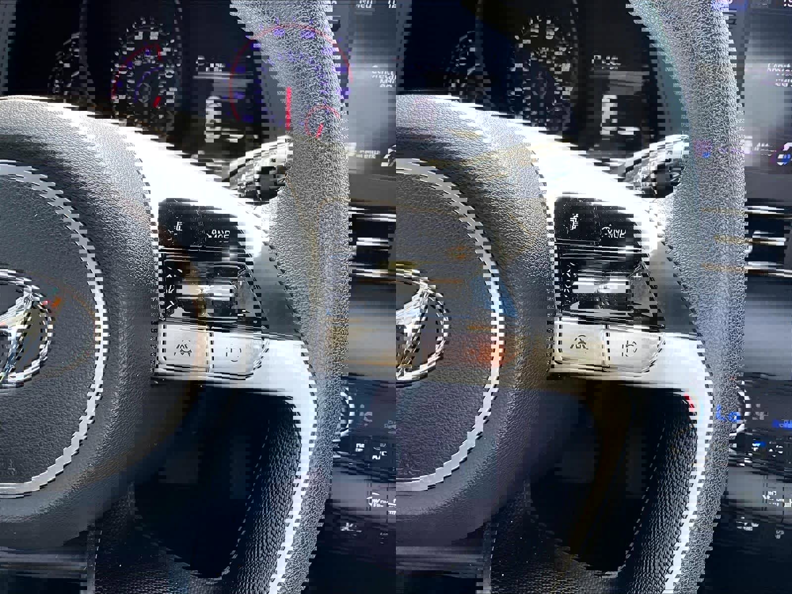 Used 2023 Hyundai Elantra SEL image 24