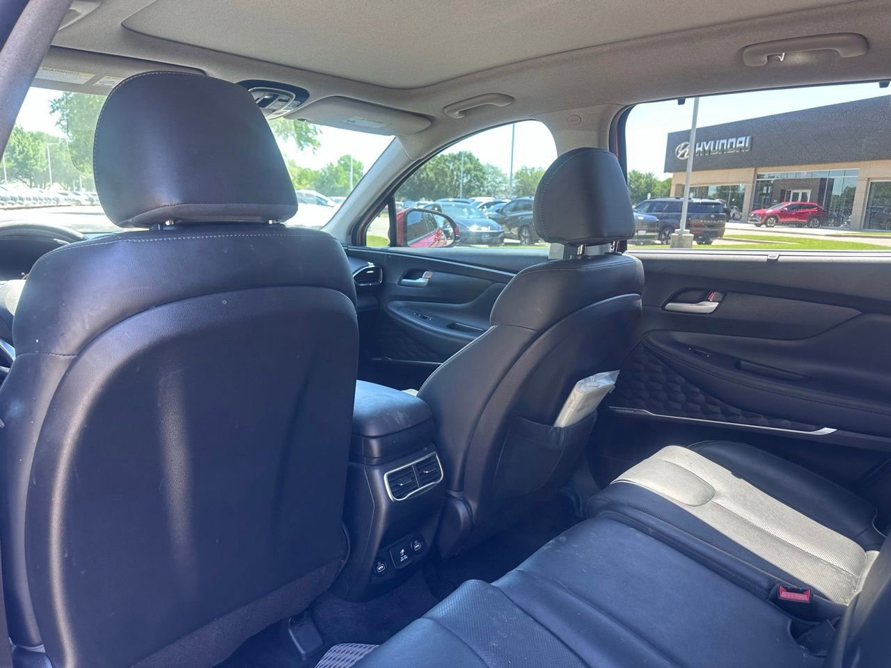 Used 2022 Hyundai Santa Fe Limited AWD/4WD image 19