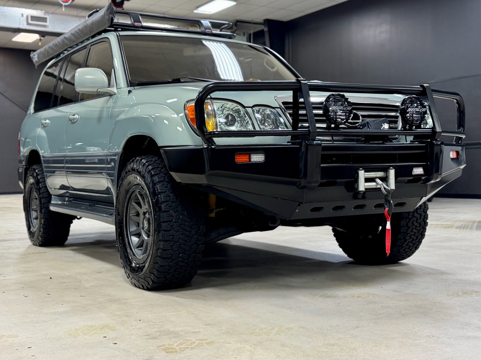 Used 2003 Lexus LX 470 4WD