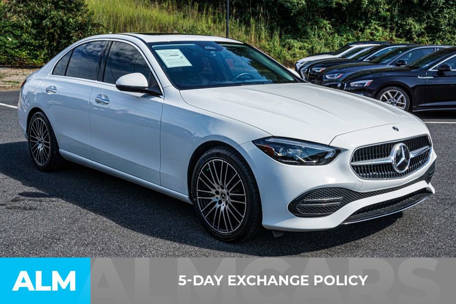 Used 2022 Mercedes-Benz C 300 Sedan image 4