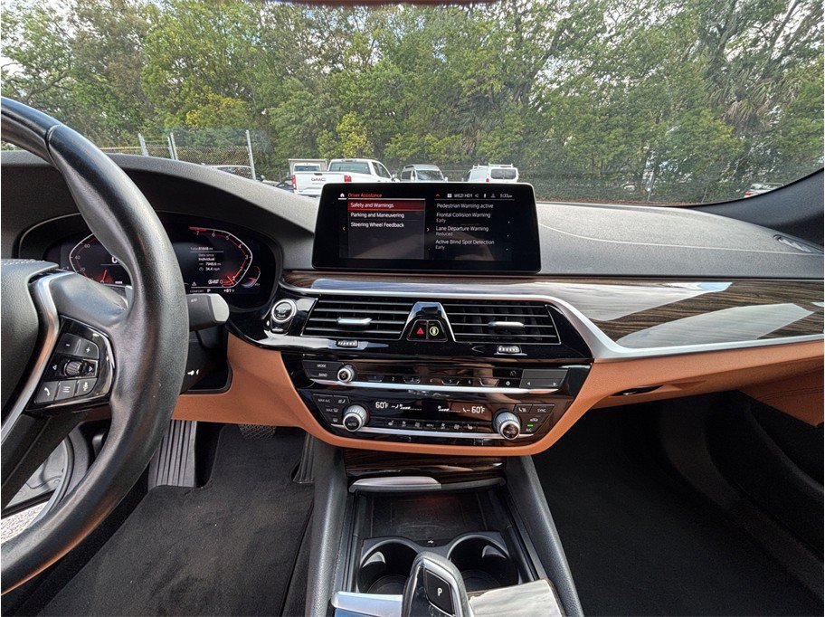 Used 2020 BMW 540i w/ Premium Package RWD image 11