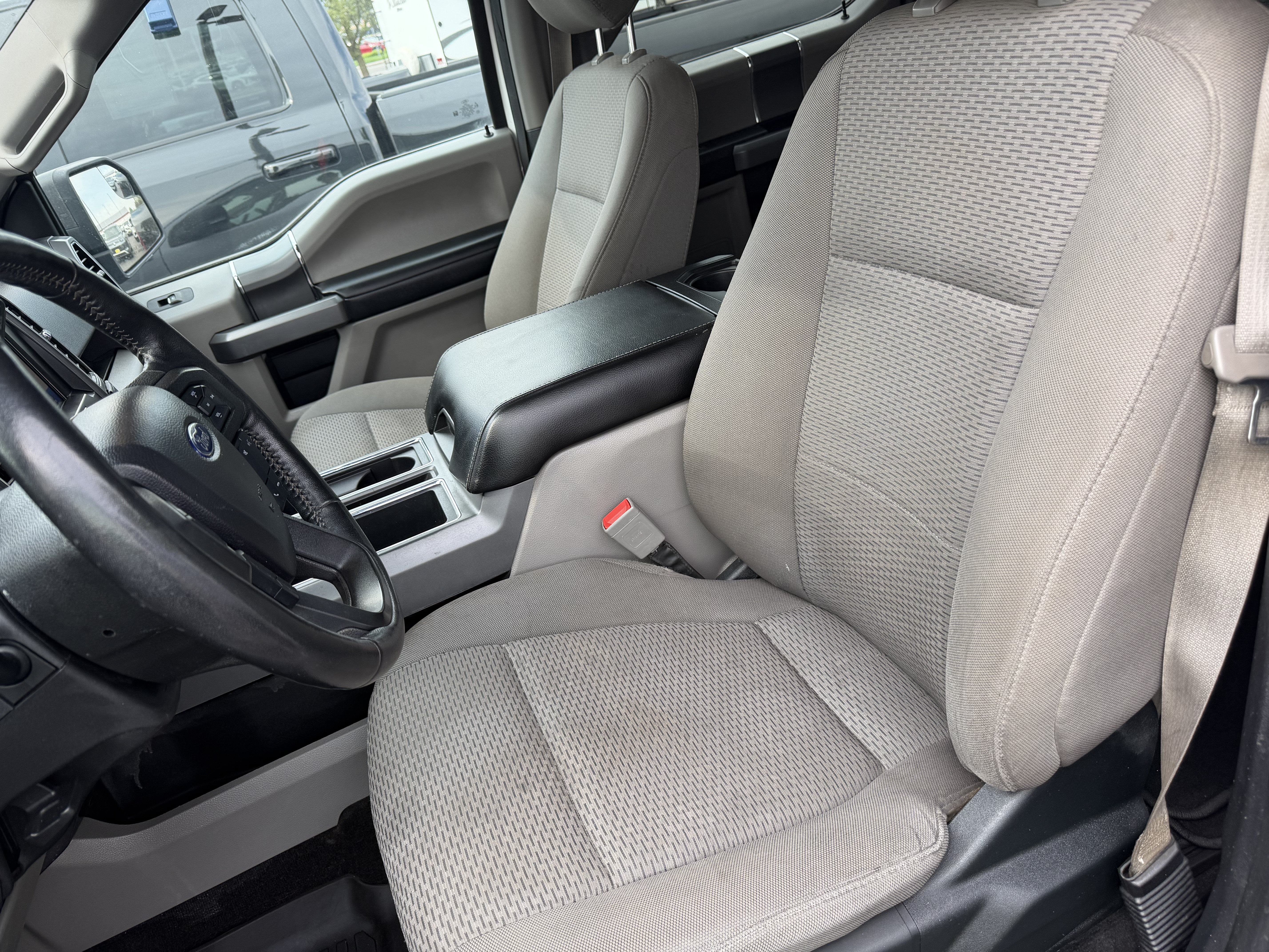 Used 2020 Ford F150 XLT w/ Equipment Group 302A Luxury AWD/4WD image 12