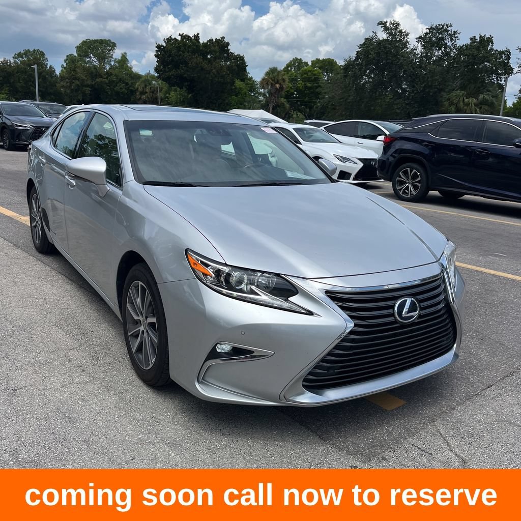 Used 2016 Lexus ES 300h FWD image 1