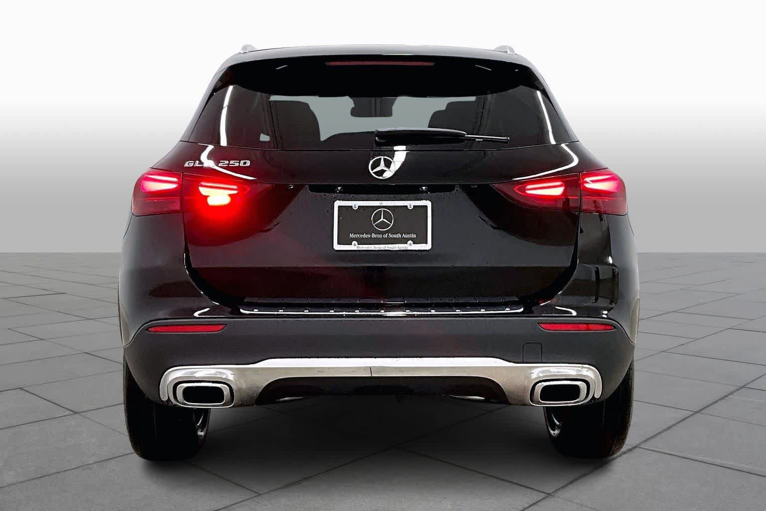 Certified 2026 Mercedes-Benz GLA 250 image 4