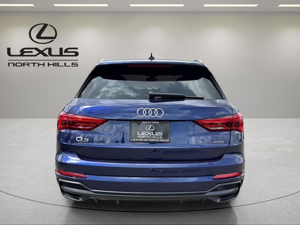 Used 2022 Audi Q3 2.0T Premium w/ Convenience Package image 7
