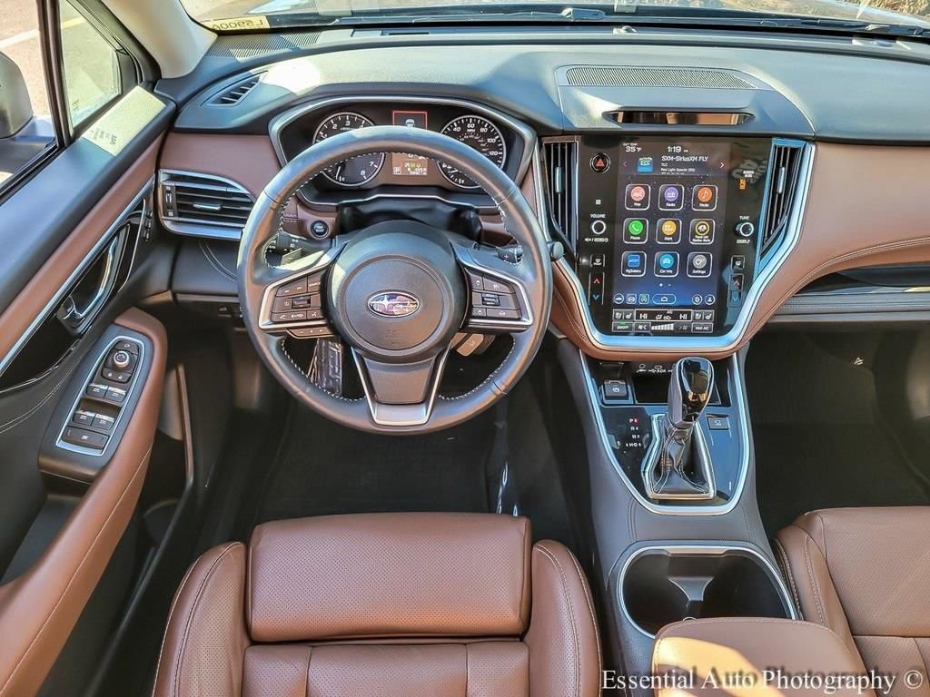 Used 2023 Subaru Outback Touring AWD/4WD image 13