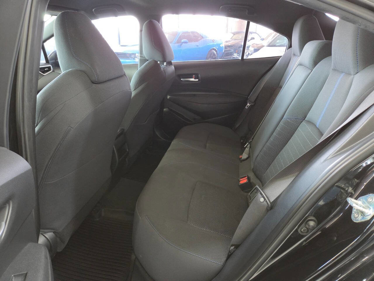 Used 2020 Toyota Corolla SE image 18