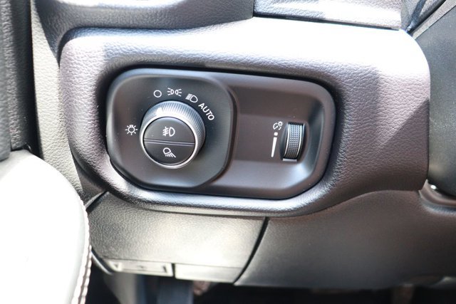 Used 2025 RAM 2500 Big Horn AWD/4WD image 28