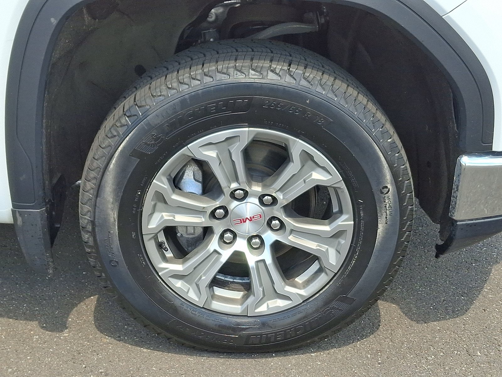 Used 2025 GMC Sierra 1500 SLT AWD/4WD image 8